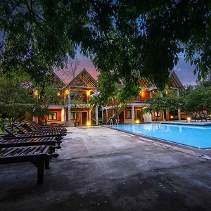 Elephas Resort & Spa